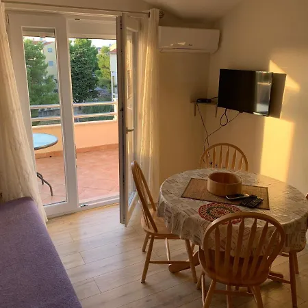 Baric Apartment *