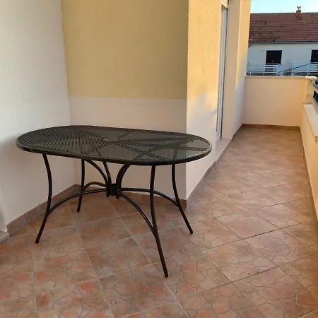 Baric * Vodice