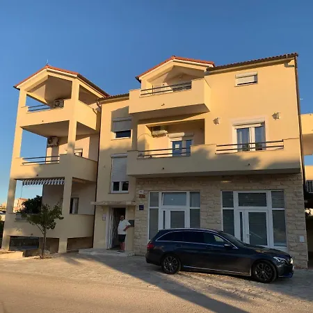 Apartment Baric